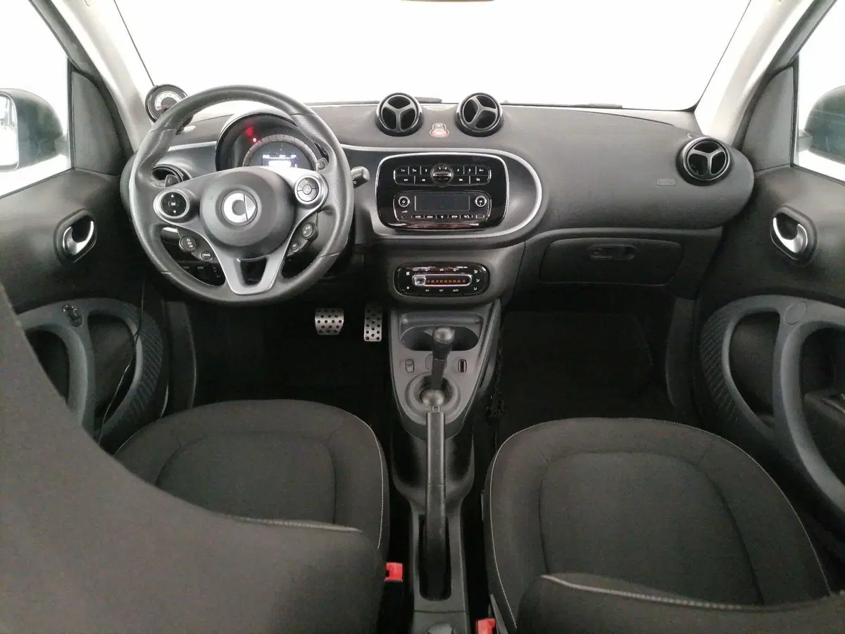 smart Fortwo usata a Roma (8)