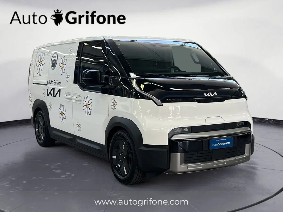 Kia PV5 Furgone nuova a Modena (7)