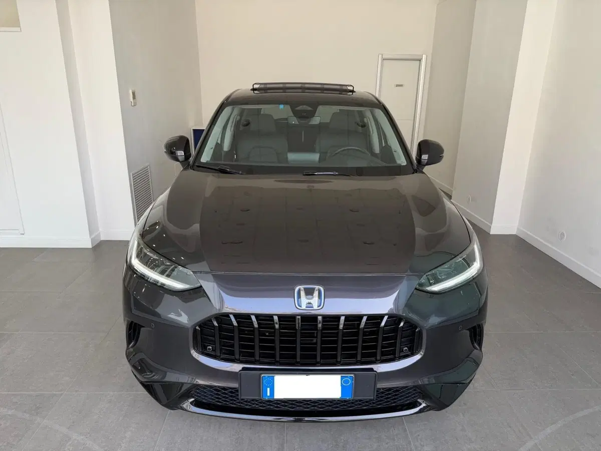 Honda ZR-V usata a Napoli (4)