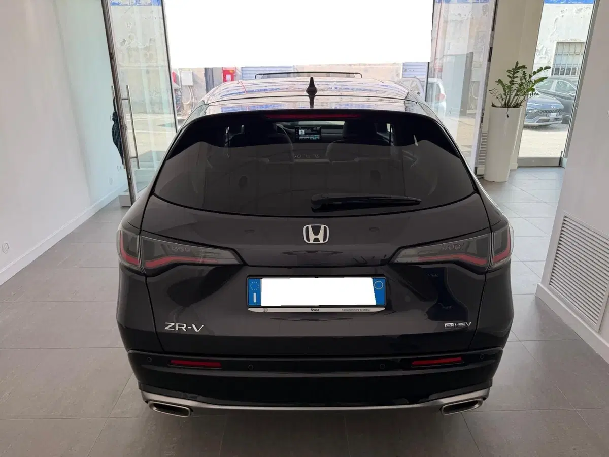 Honda ZR-V usata a Napoli (7)