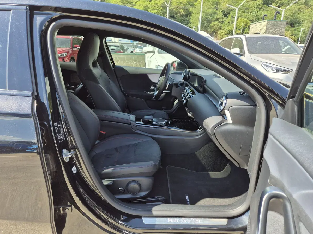 Mercedes-Benz Classe A usata  (9)