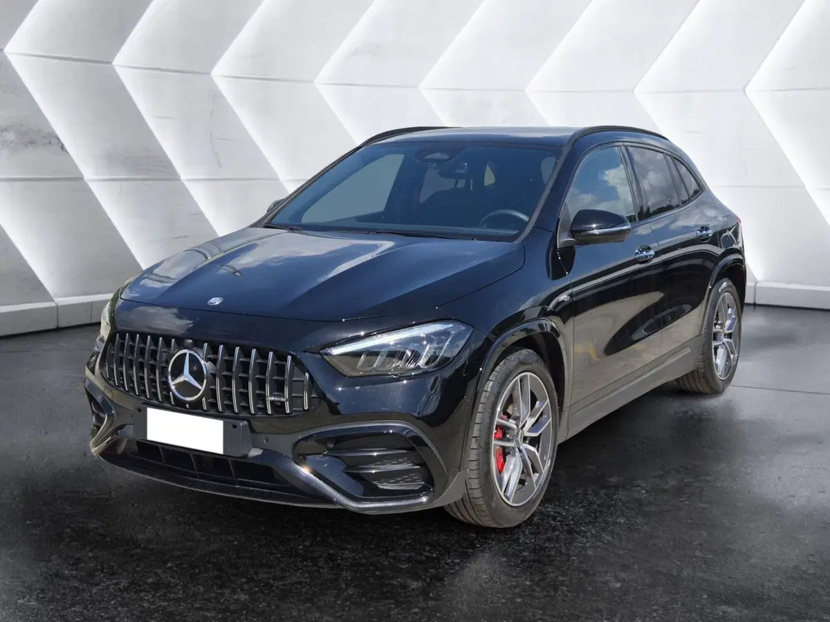 Mercedes-Benz GLA SUV usata 