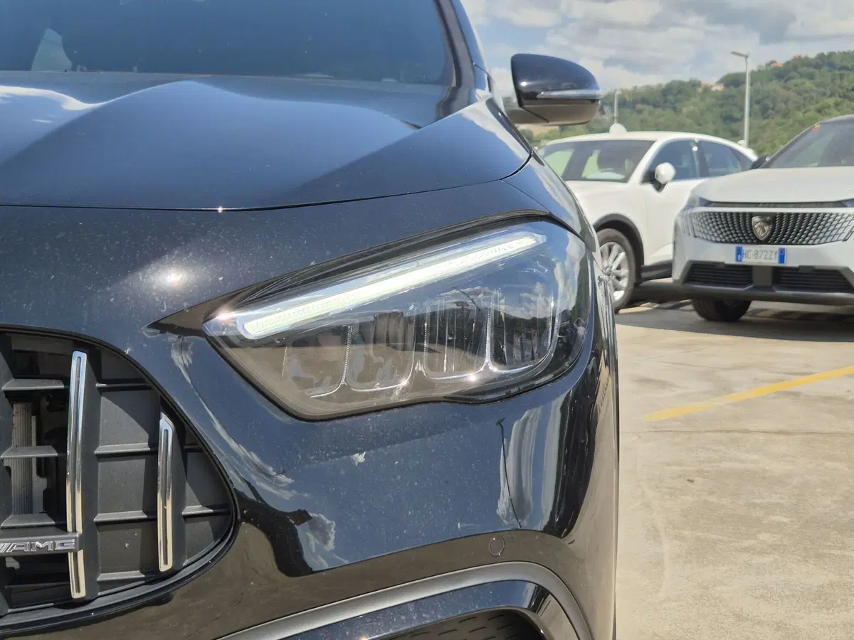 Mercedes-Benz GLA SUV usata  (16)