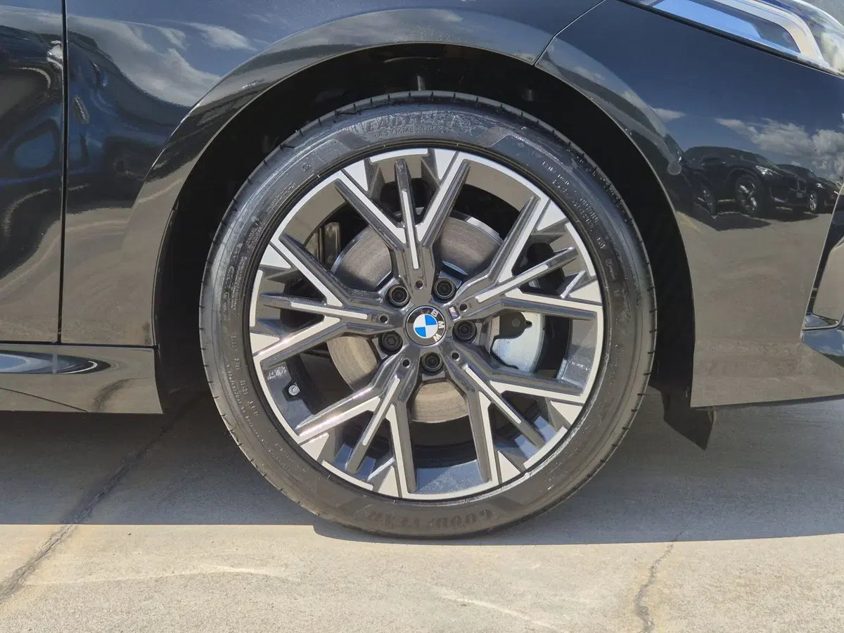 BMW Serie 1 5p. nuova  (12)