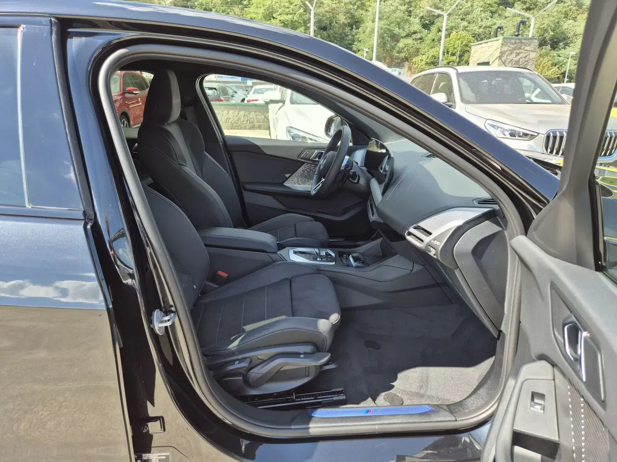 BMW Serie 1 5p. nuova  (9)