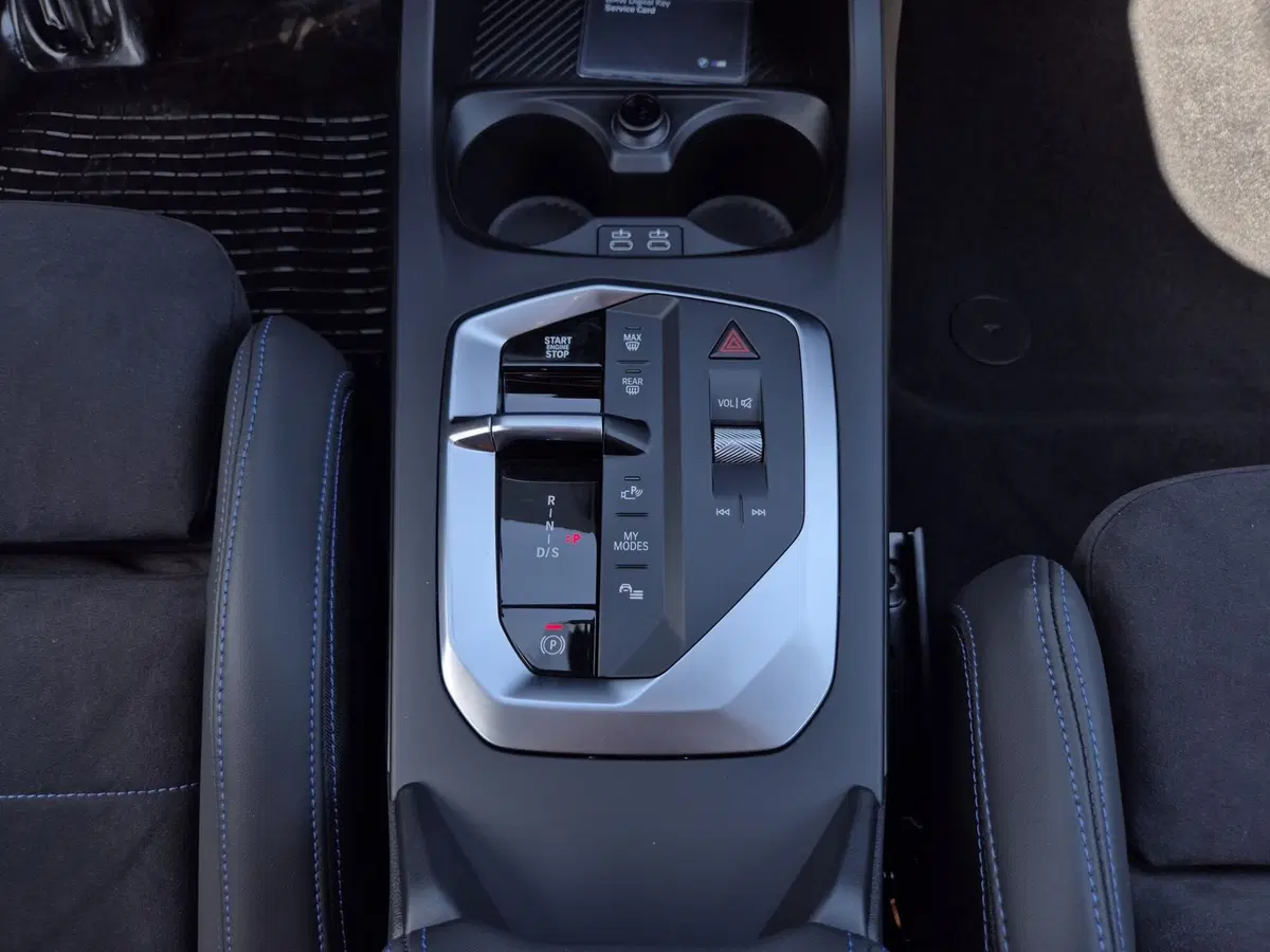 BMW Serie 1 5p. nuova  (10)