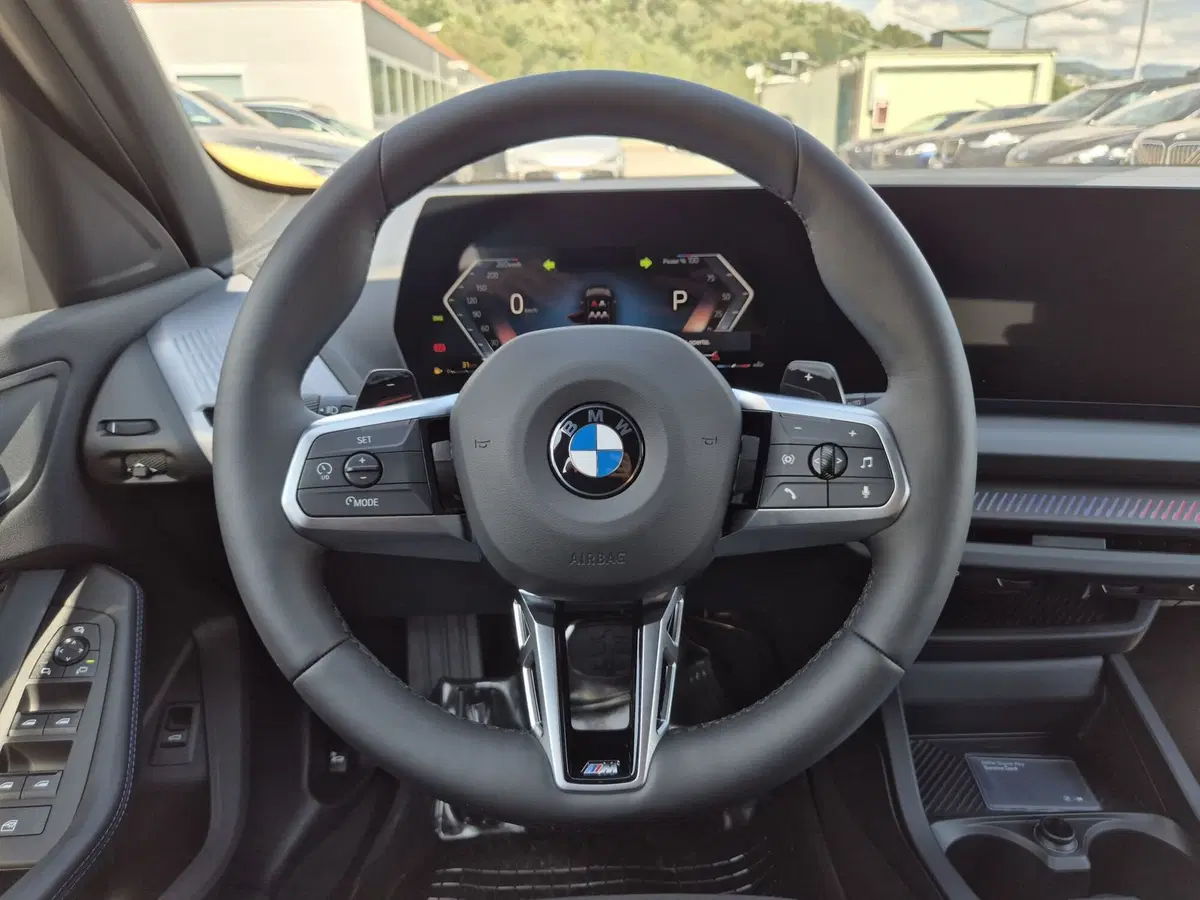 BMW Serie 1 5p. nuova  (17)