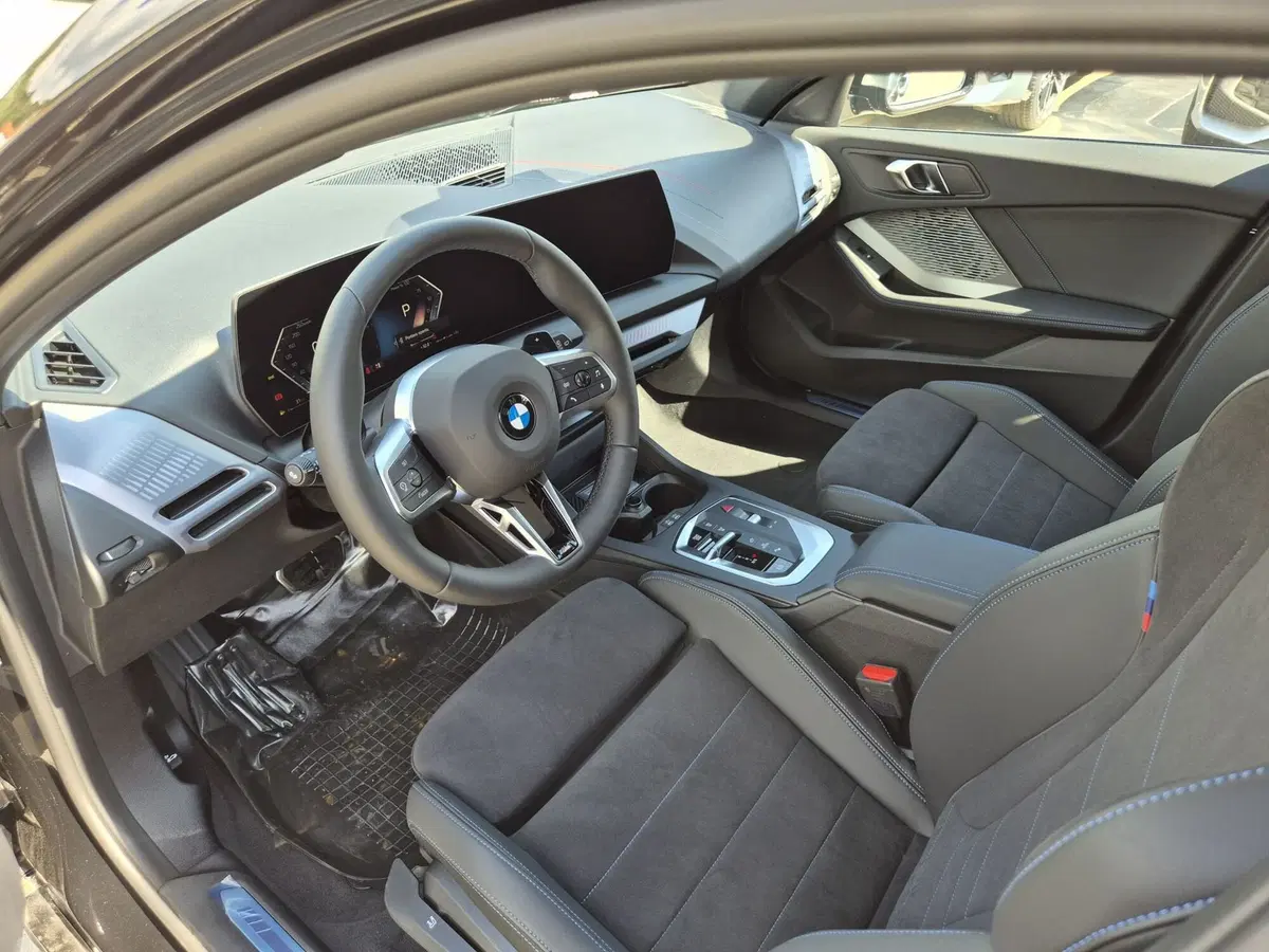 BMW Serie 1 5p. nuova  (6)