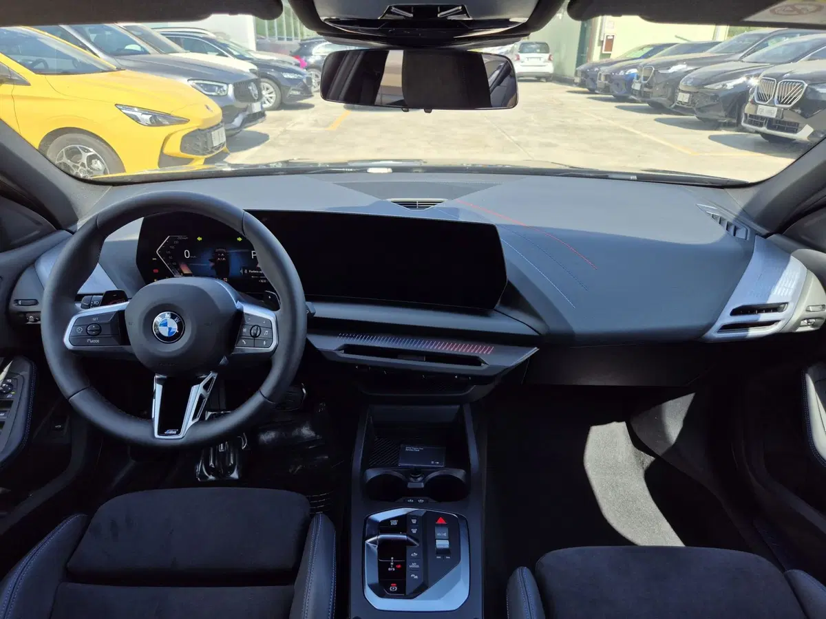 BMW Serie 1 5p. nuova  (8)