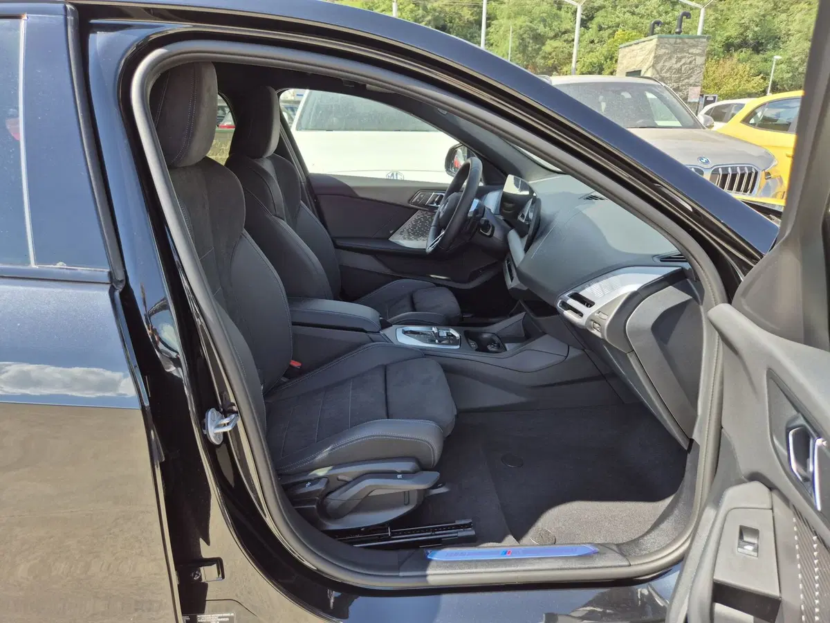 BMW Serie 1 5p. nuova  (9)