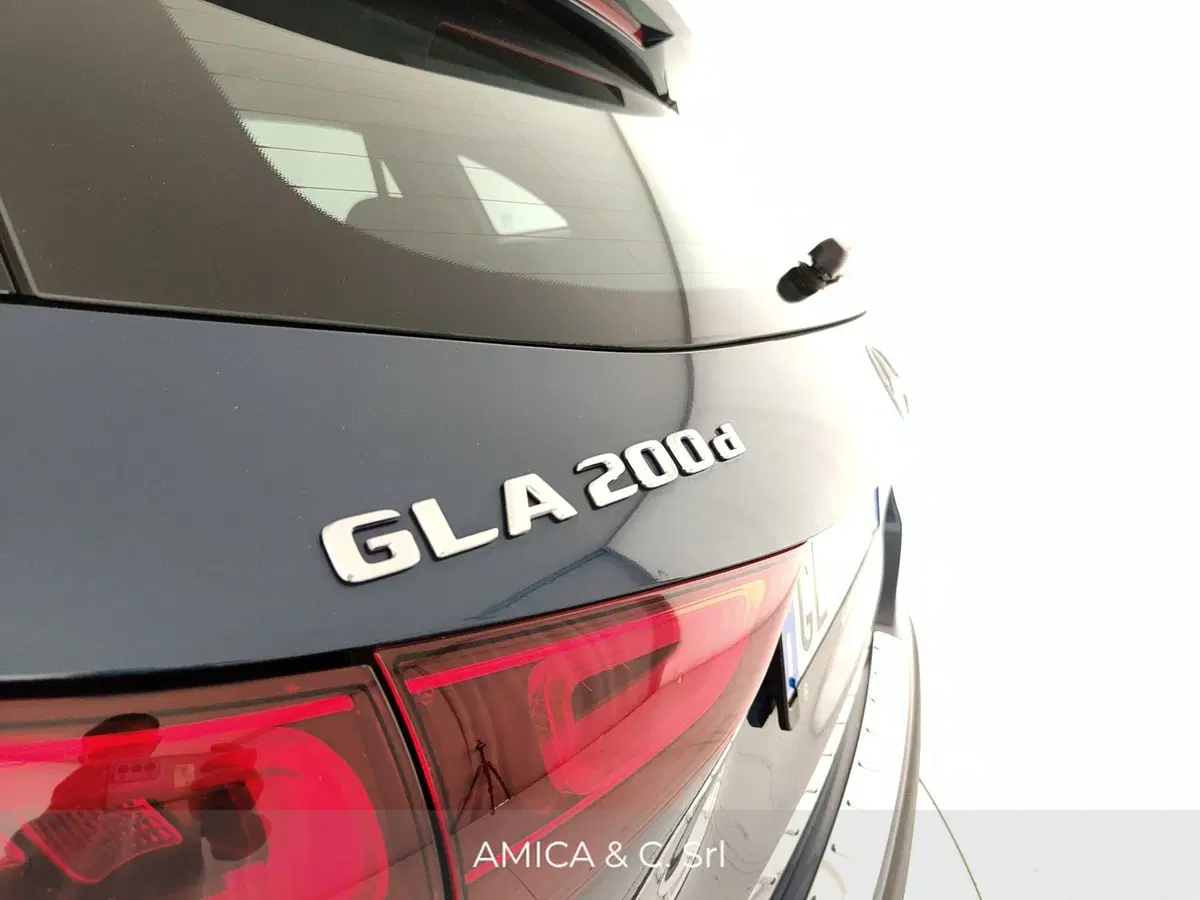 Mercedes-Benz GLA SUV usata a Caserta (10)