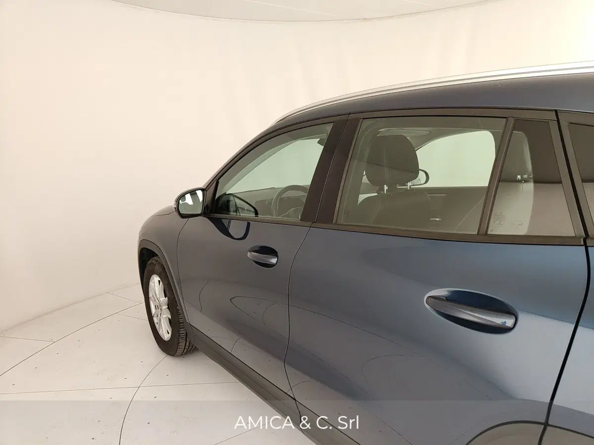 Mercedes-Benz GLA SUV usata a Caserta (12)