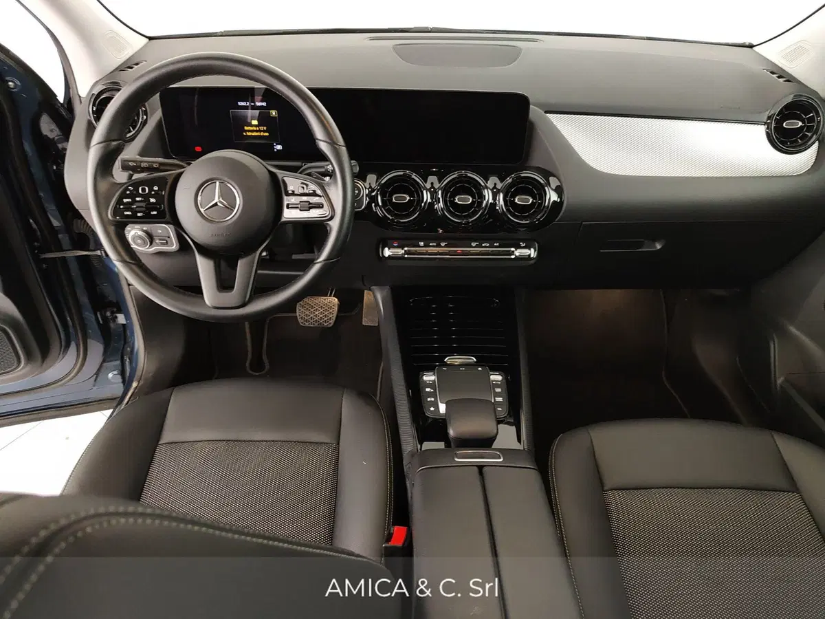 Mercedes-Benz GLA SUV usata a Caserta (15)
