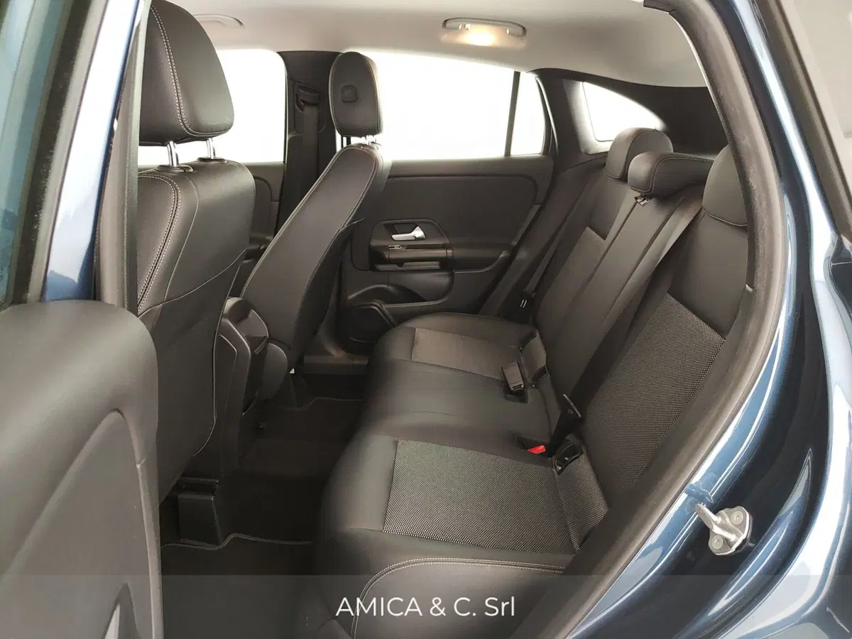 Mercedes-Benz GLA SUV usata a Caserta (18)