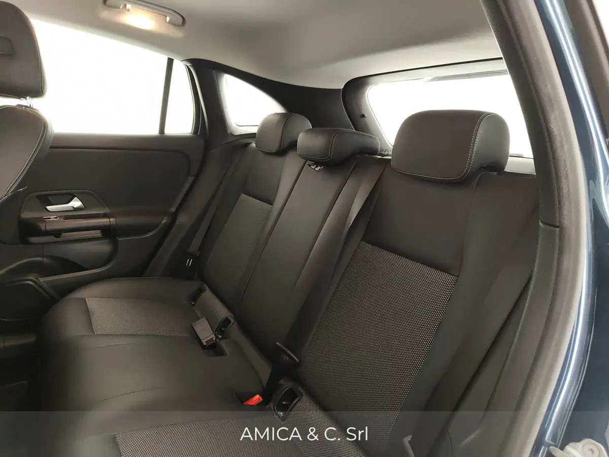 Mercedes-Benz GLA SUV usata a Caserta (19)