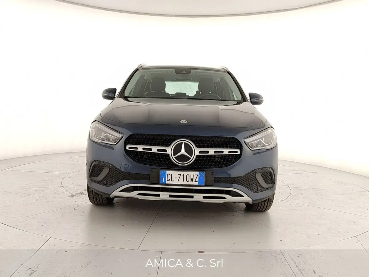 Mercedes-Benz GLA SUV usata a Caserta (2)
