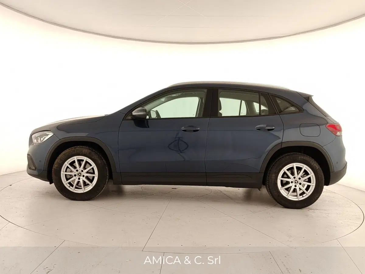 Mercedes-Benz GLA SUV usata a Caserta (8)