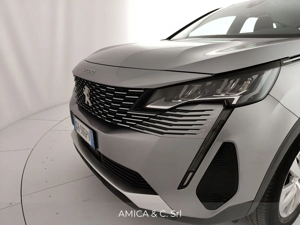 Peugeot 3008 usata a Caserta (10)