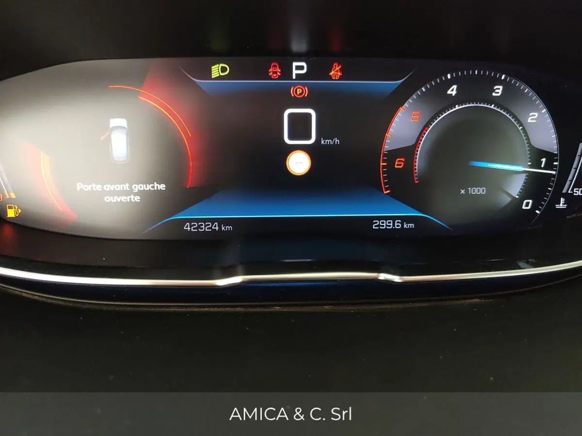 Peugeot 3008 usata a Caserta (16)