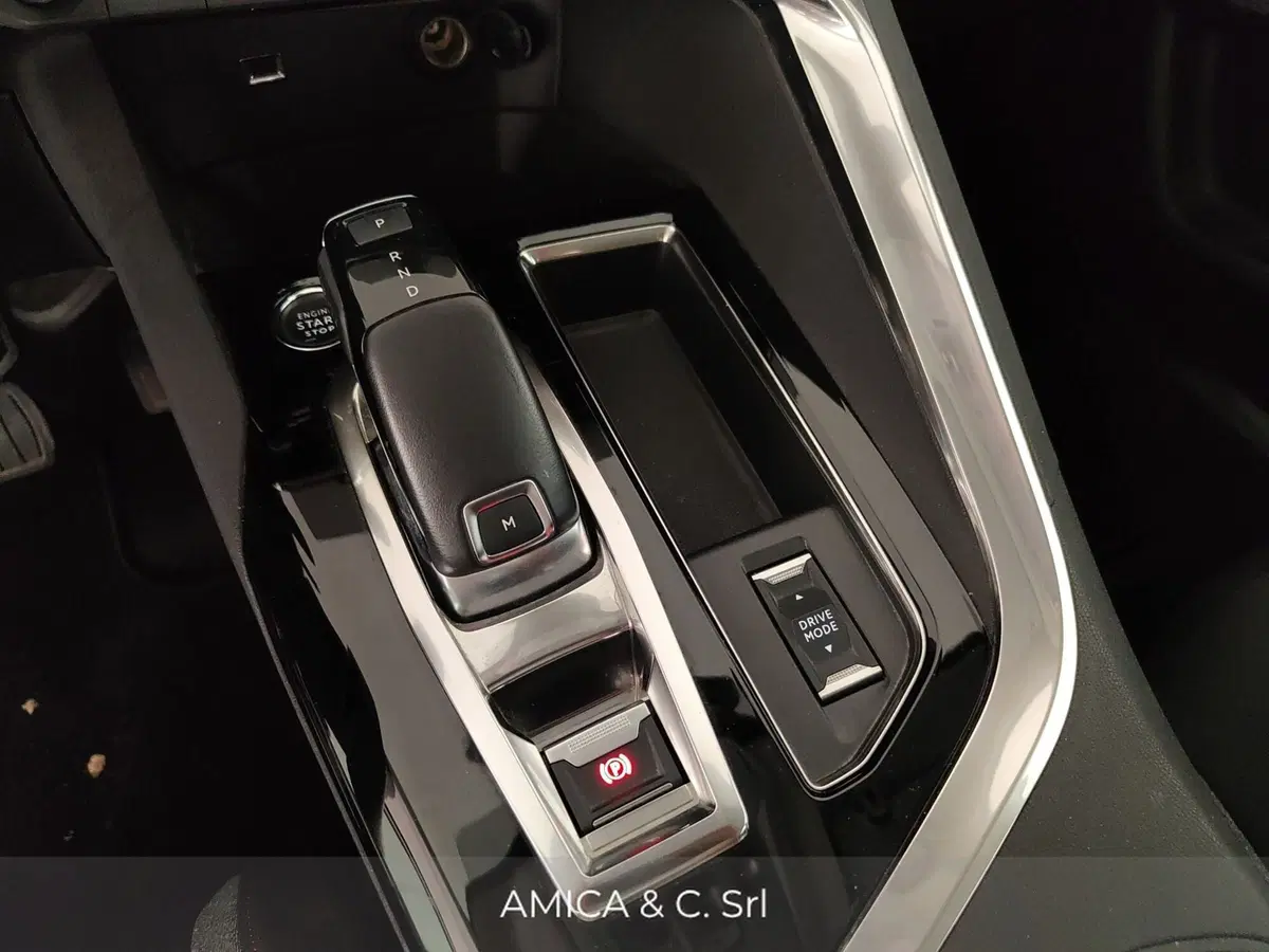 Peugeot 3008 usata a Caserta (18)