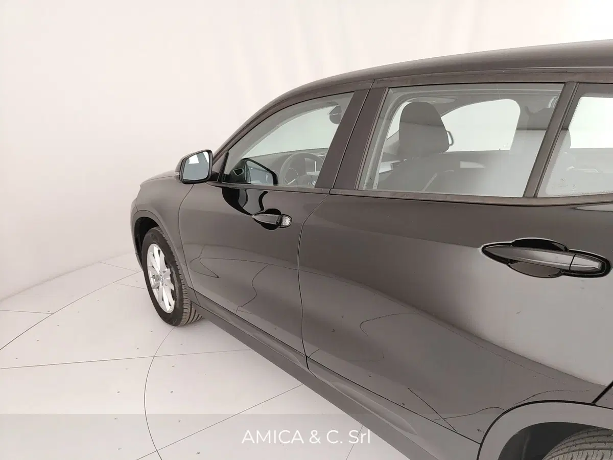 BMW X2 nuova a Caserta (13)