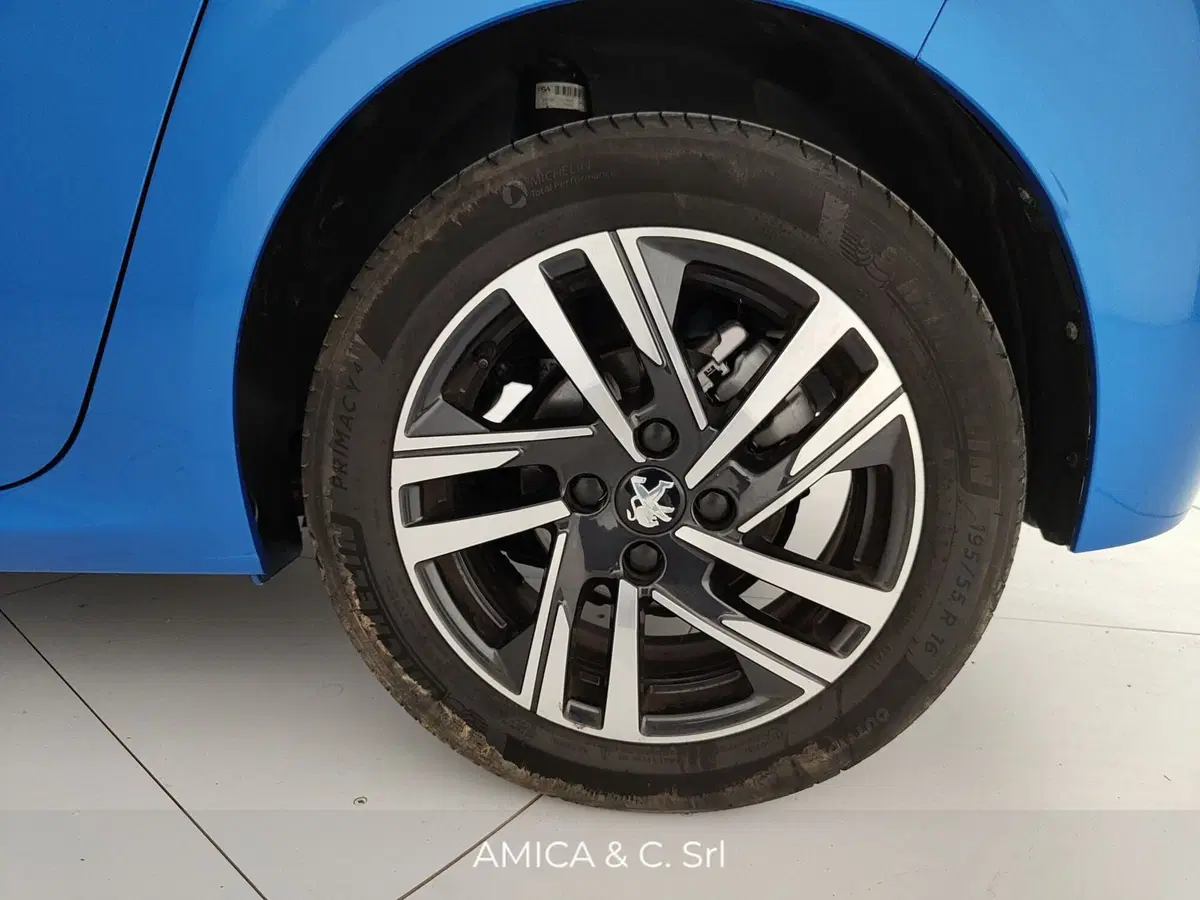 Peugeot 208 usata a Caserta (11)