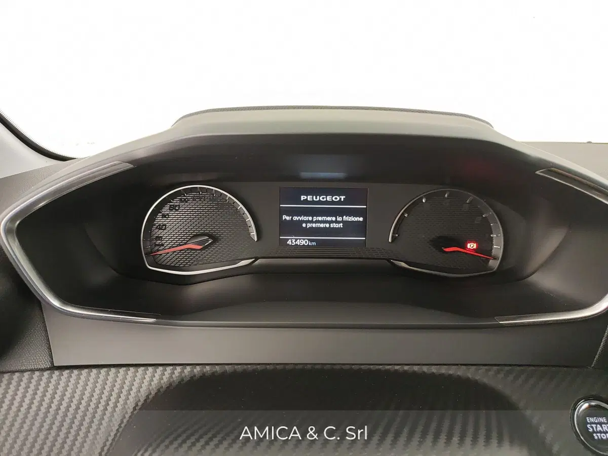Peugeot 208 usata a Caserta (19)