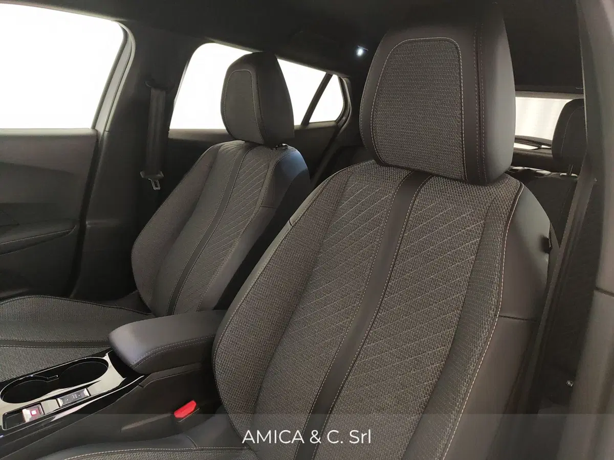 Peugeot 2008 usata a Caserta (17)