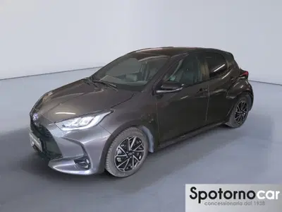Toyota Yaris 1.5 Hybrid 5 porte Lounge del 2022 usata a Milano
