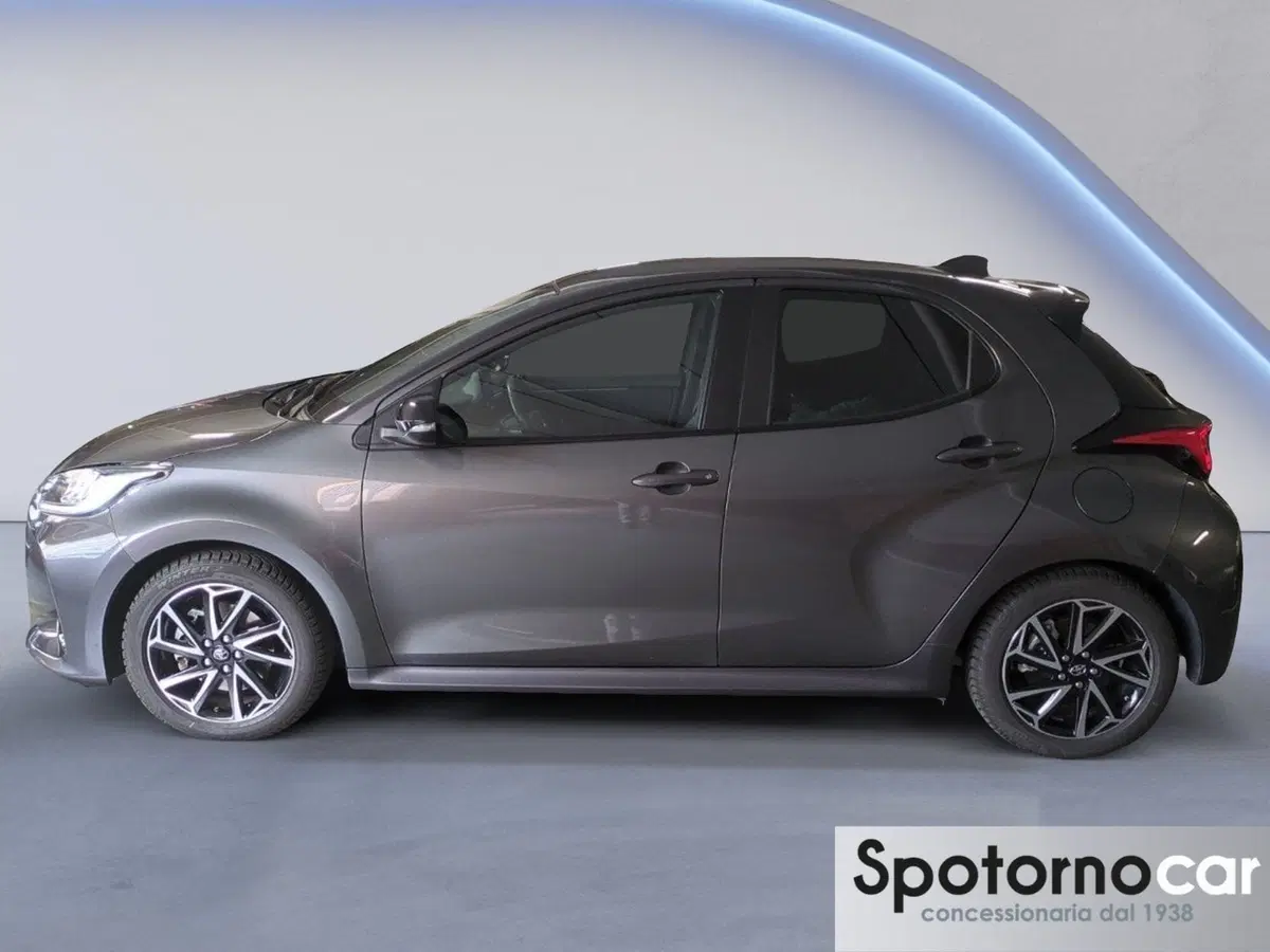 Toyota Yaris usata a Milano (3)