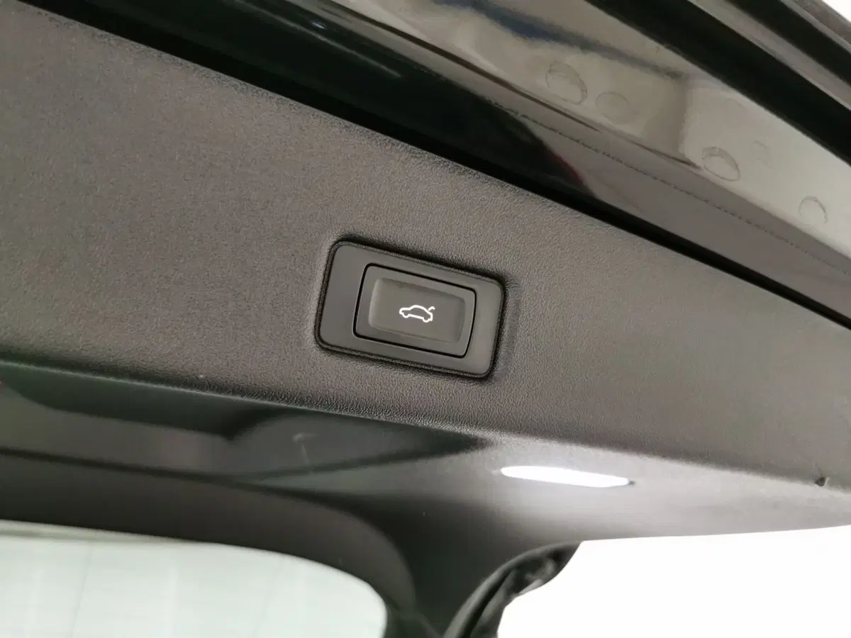 Audi Q5 Sportback usata a Teramo (12)