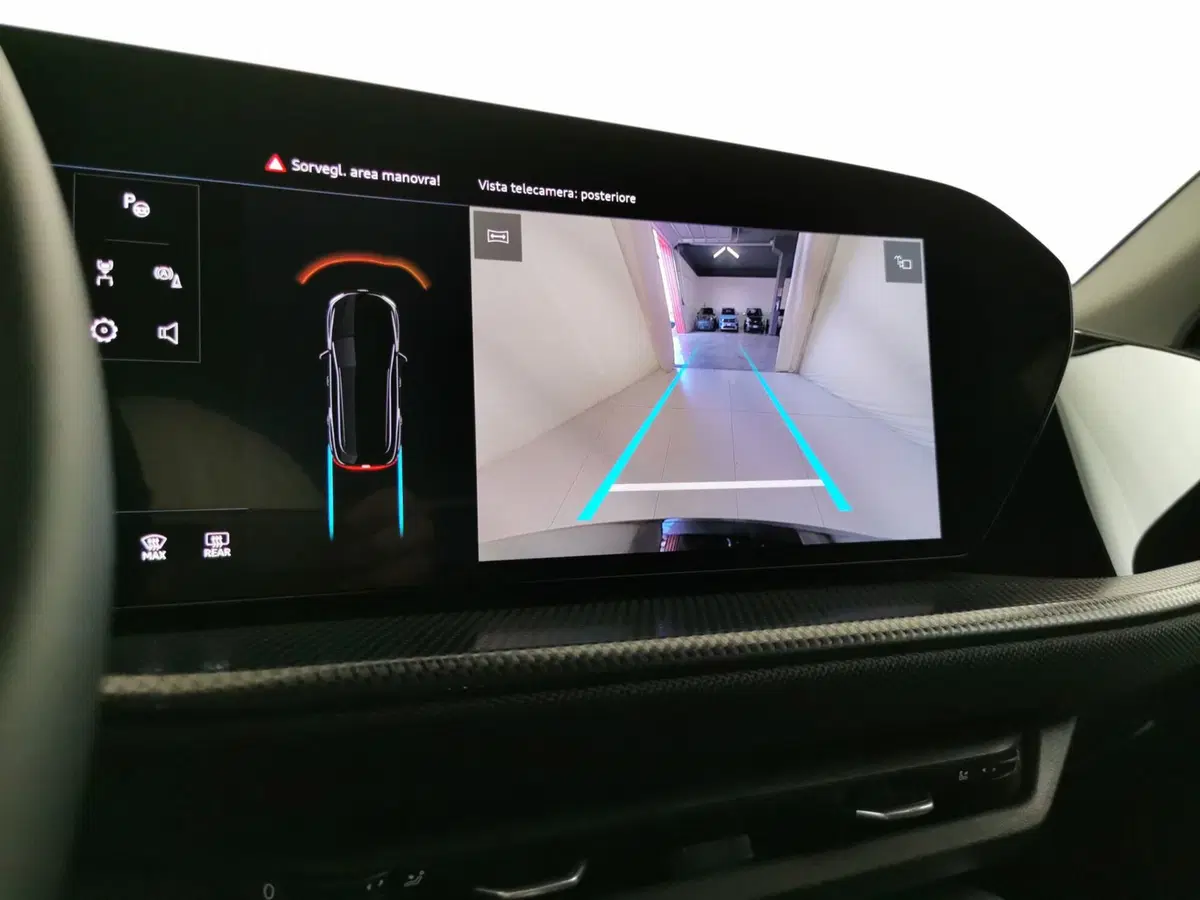Audi Q5 Sportback usata a Teramo (16)