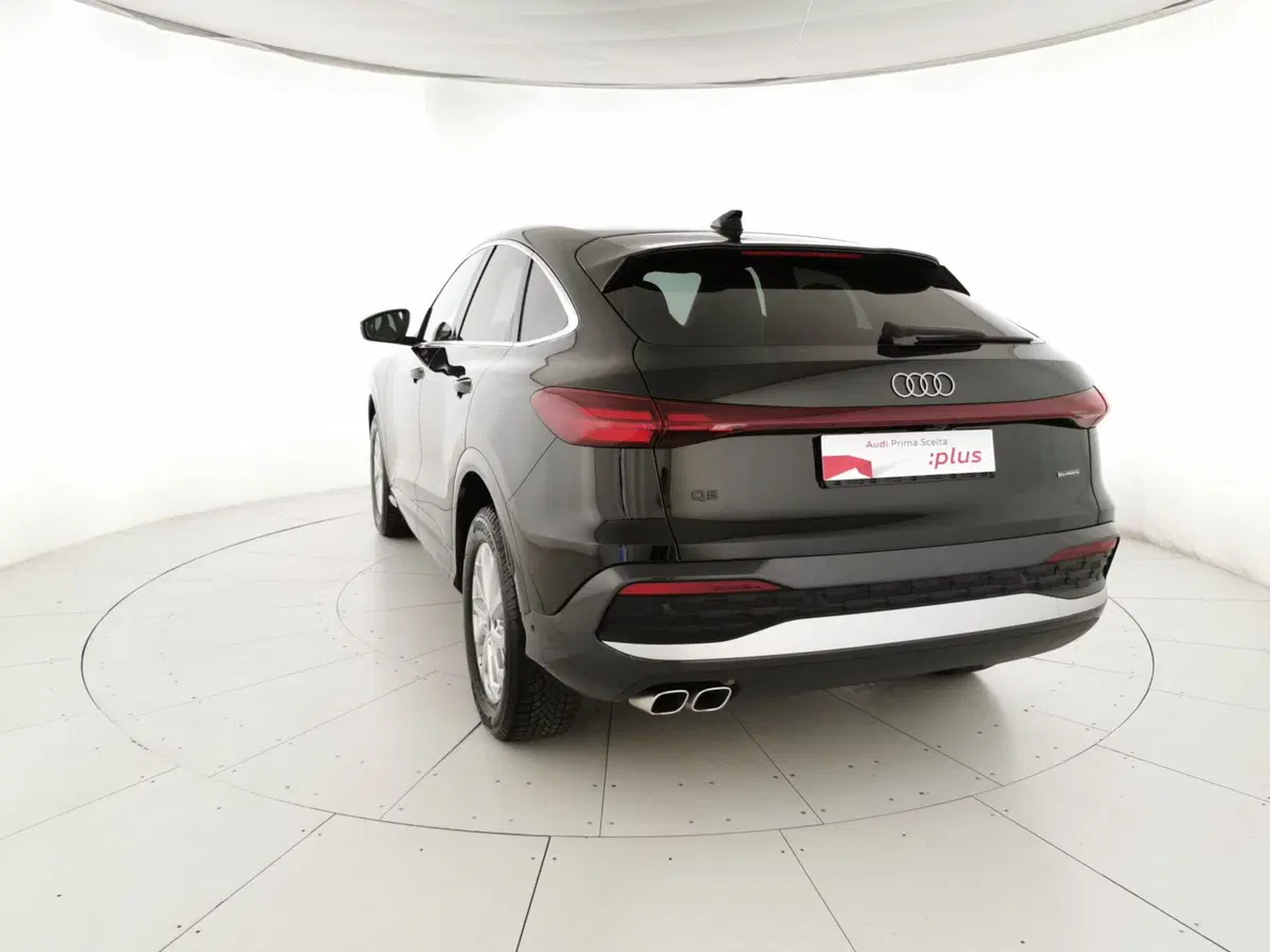 Audi Q5 Sportback usata a Teramo (9)
