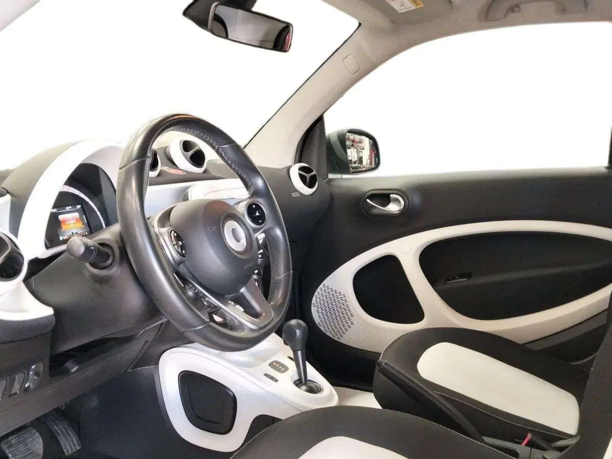 smart Fortwo usata a Roma (6)