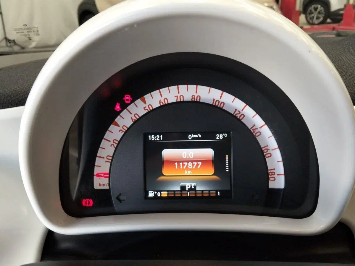 smart Fortwo usata a Roma (8)
