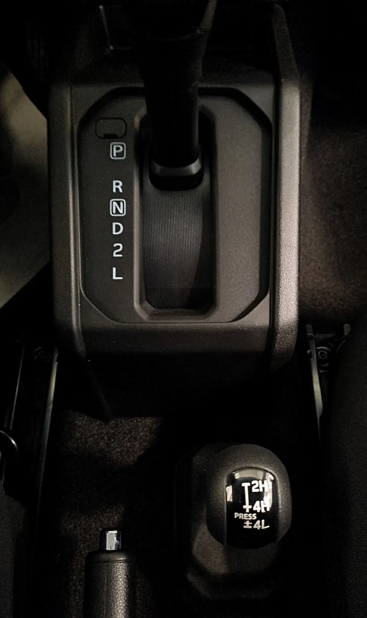 Suzuki Jimny nuova a Pavia (11)
