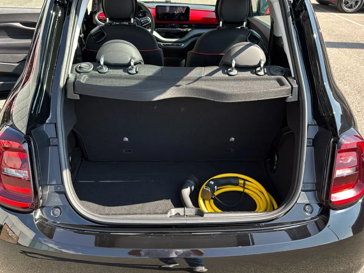 Fiat 500e Cabrio usata a Mantova (14)