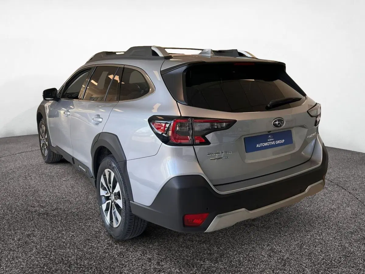Subaru Outback nuova a Bologna (4)