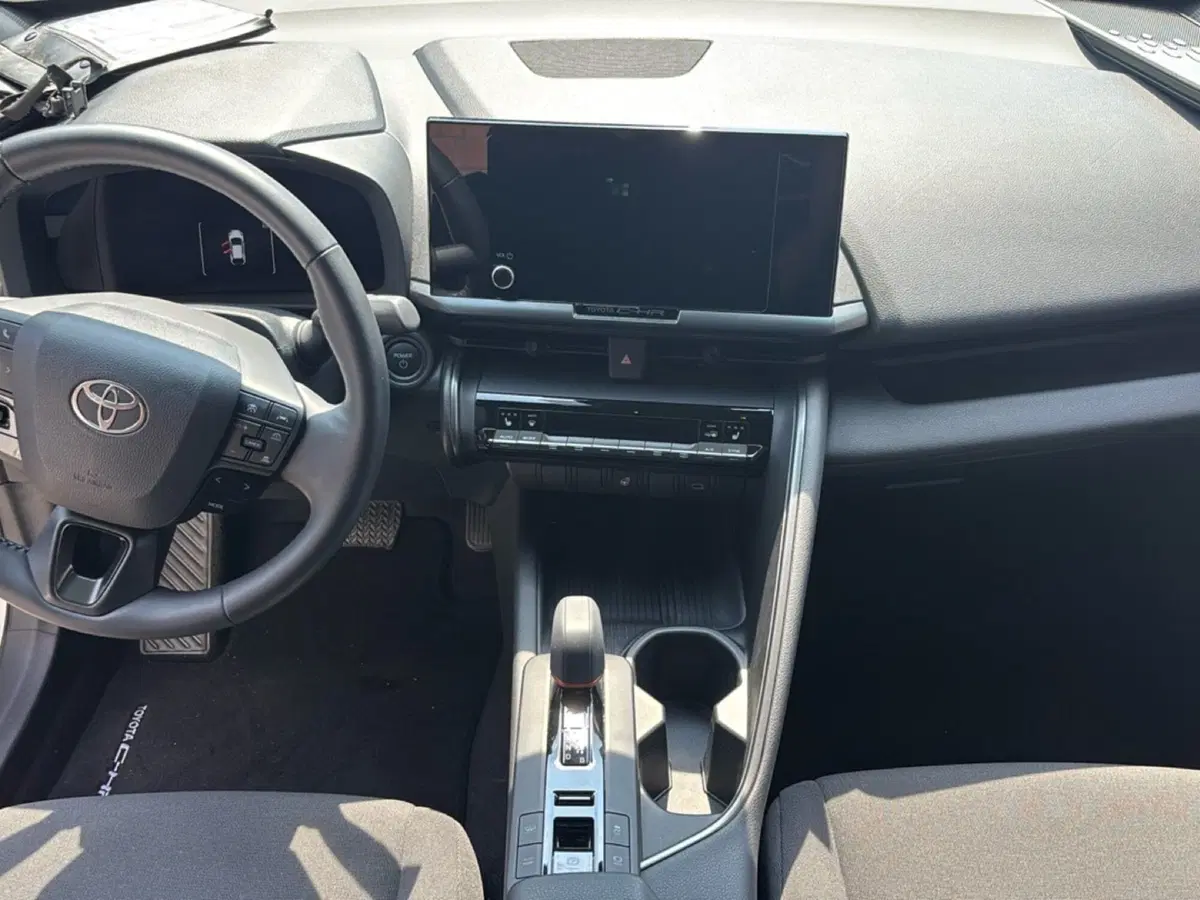 Toyota Toyota C-HR usata a Modena (10)