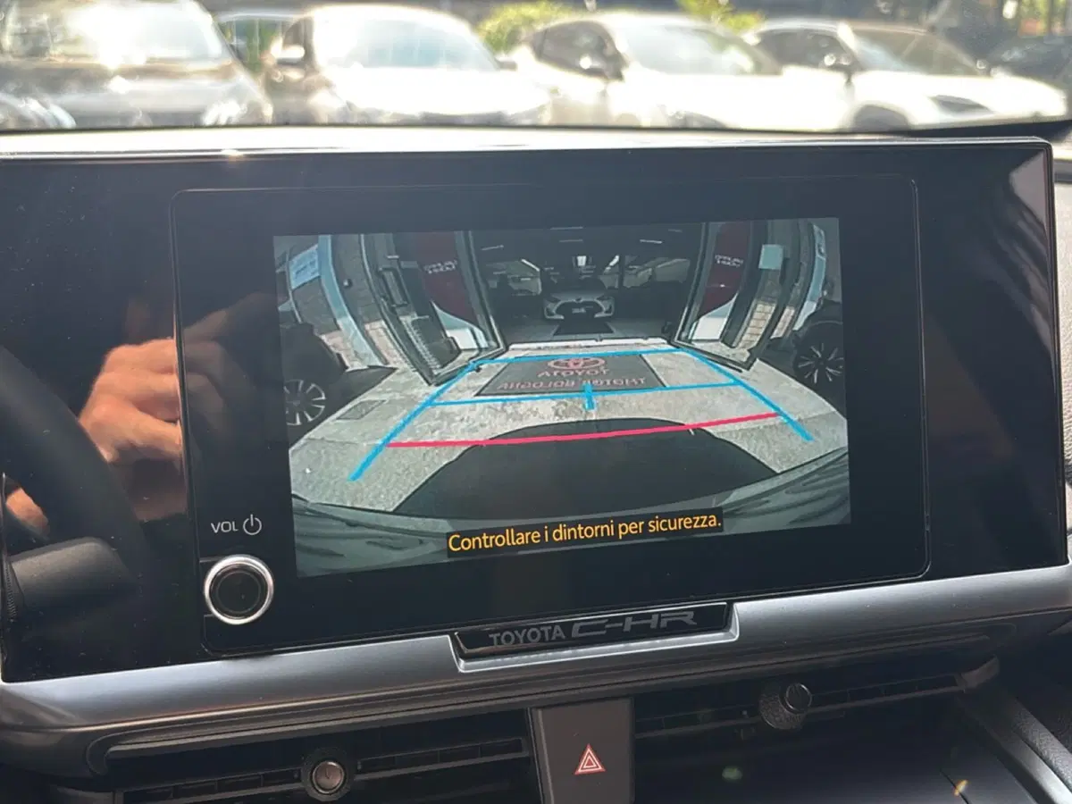 Toyota Toyota C-HR usata a Modena (13)