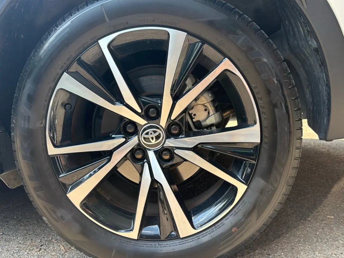 Toyota Toyota C-HR usata a Modena (7)
