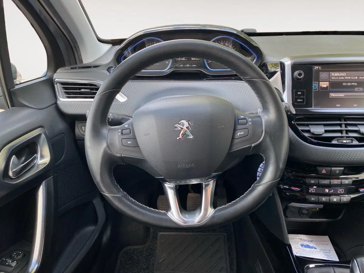 Peugeot 2008 usata a Bologna (7)
