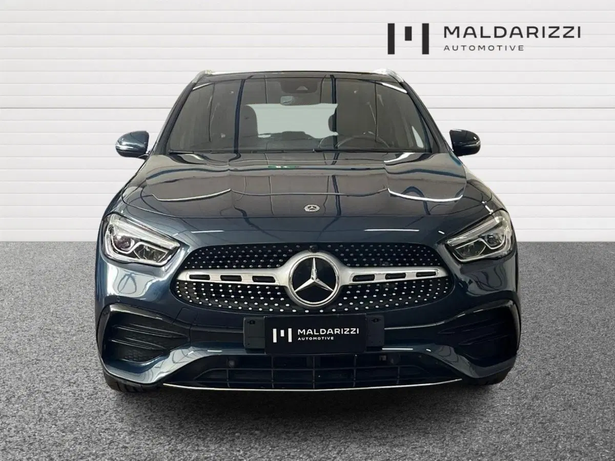 Mercedes-Benz GLA SUV usata a Foggia (2)