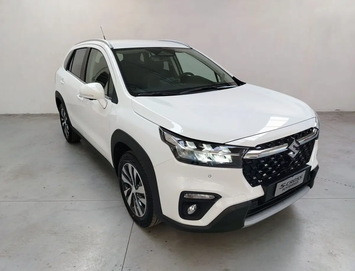 Suzuki S-Cross nuova a Rovigo (2)