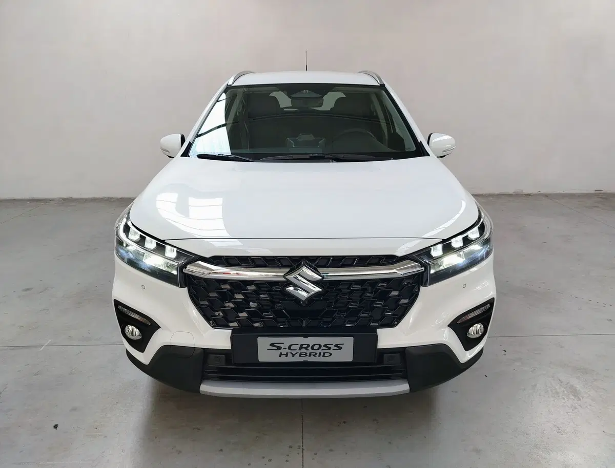 Suzuki S-Cross nuova a Rovigo (3)