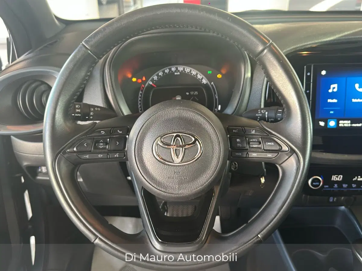 Toyota Aygo X usata a Napoli (10)