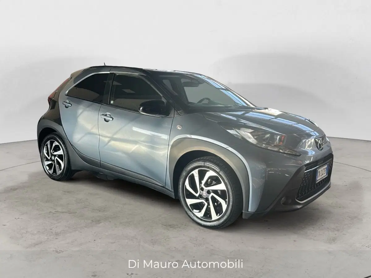 Toyota Aygo X usata a Napoli (8)