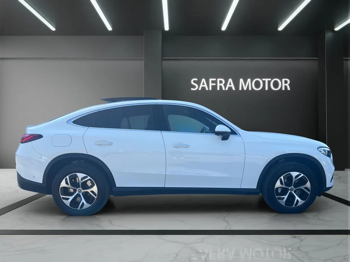 Mercedes-Benz GLC Coupé usata a Cosenza (8)