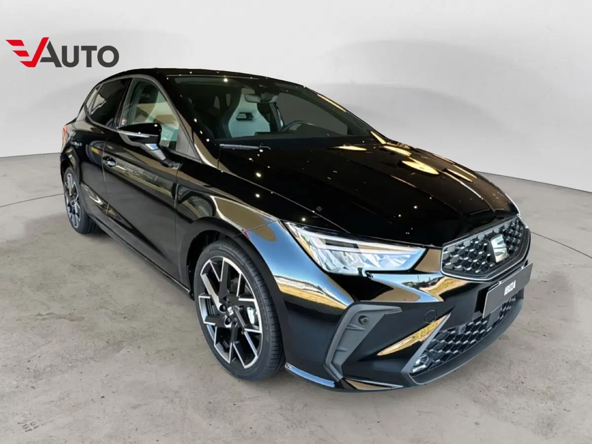 SEAT Ibiza nuova a Novara (7)