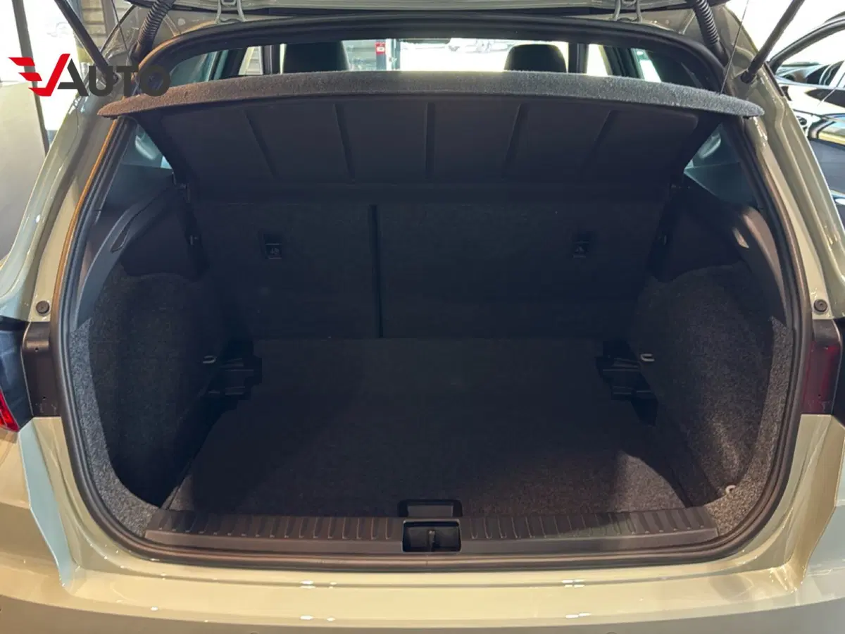 SEAT Arona nuova a Novara (10)